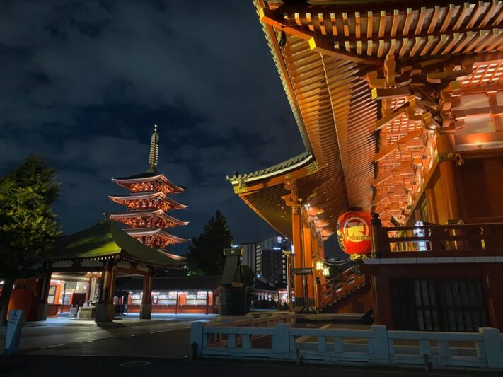 Kontrasten mellan Tokyo och Kyoto